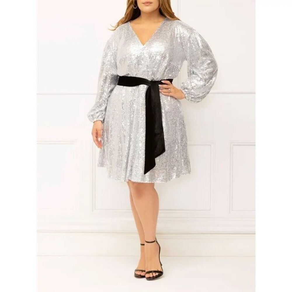 Eloquii NWT Silver Sequin Long Sleeve wrap top party Dress Size 22/24
